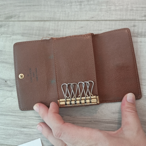 LOUIS VUITTON Brown Damier Ebene Canvas 6 Key Holder Case Wallet - Picture 5 of 8